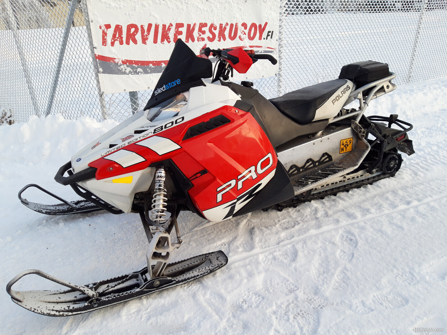 Polaris Rush 800 Switchback Pro R LE ALV24 Startti 800 cm³ 2013 Ranua