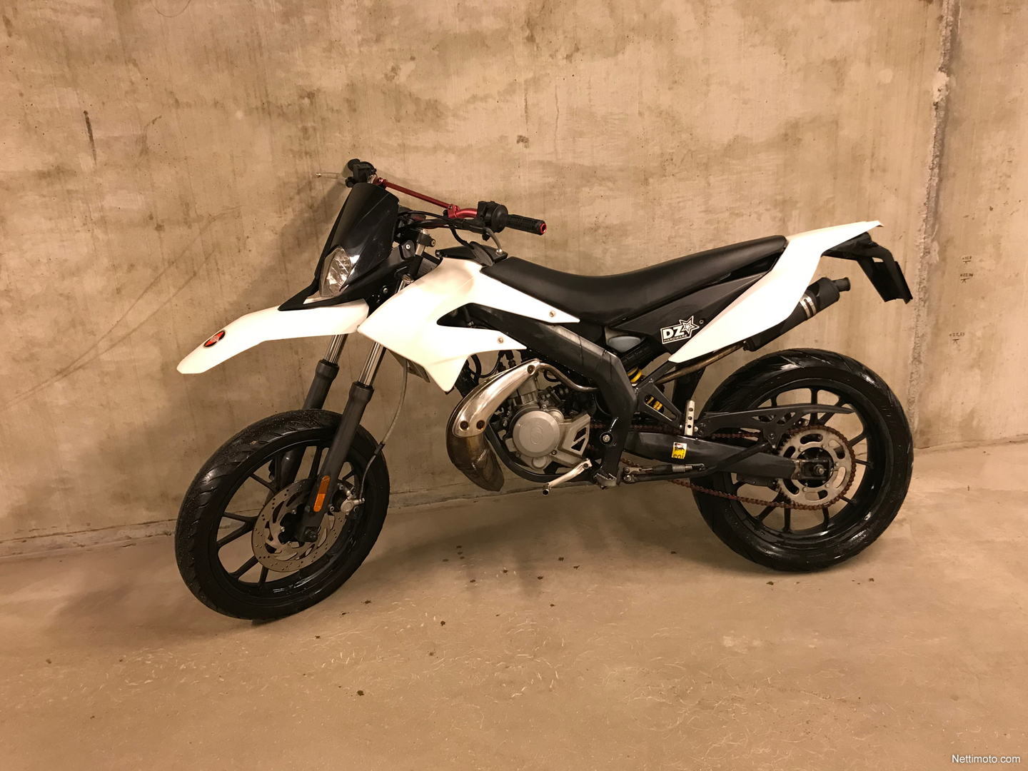 Gilera SMT 50 cm³ 2016 Helsinki Mopo Nettimoto