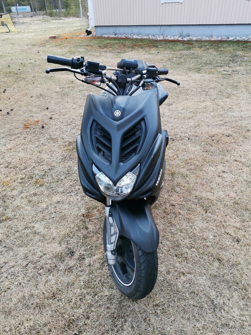 Yamaha Aerox R Special Version Naked Cm Muhos Skootteri