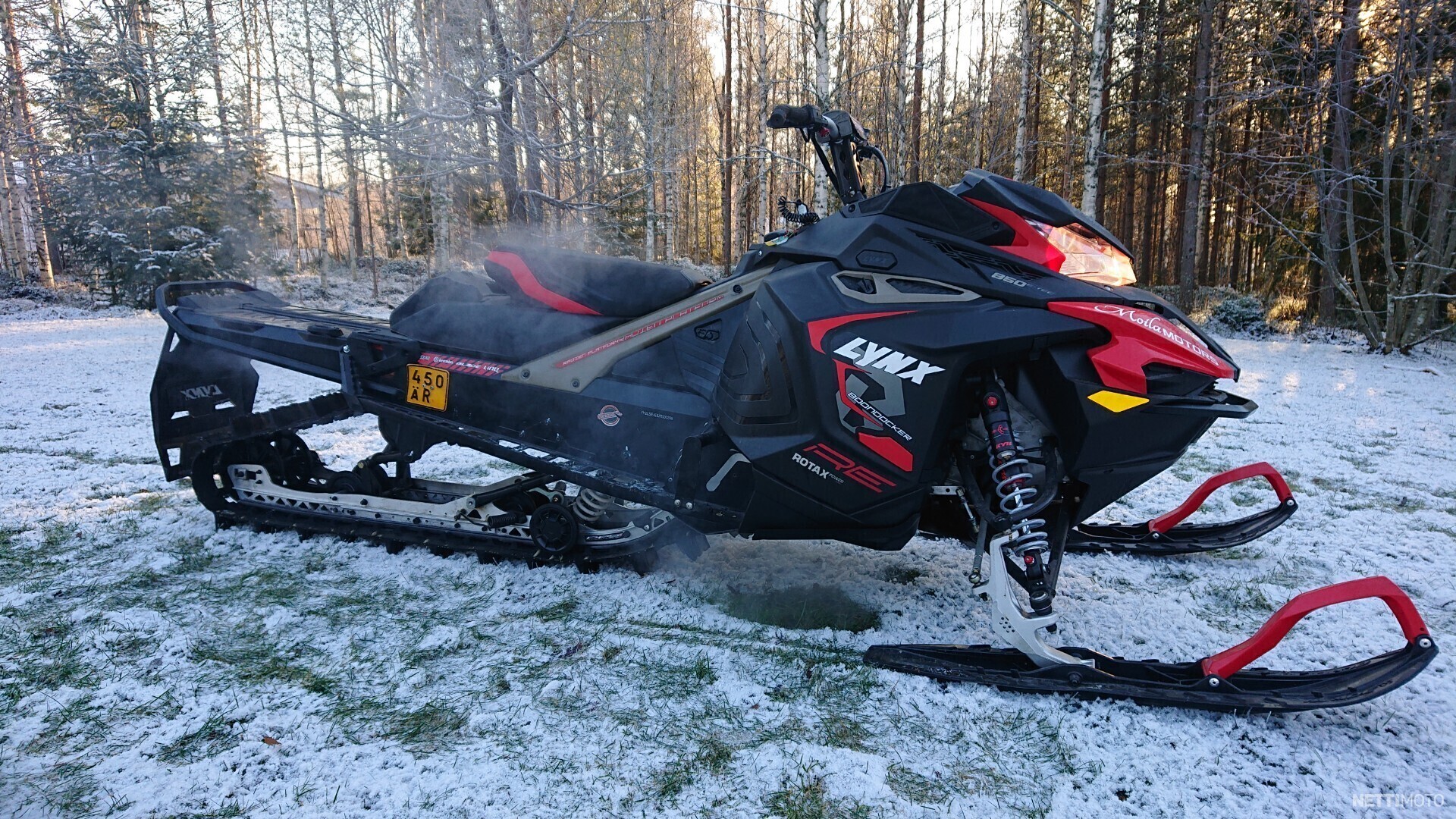 Lynx Boondocker Re Cm Ylikiiminki Snow Mobile