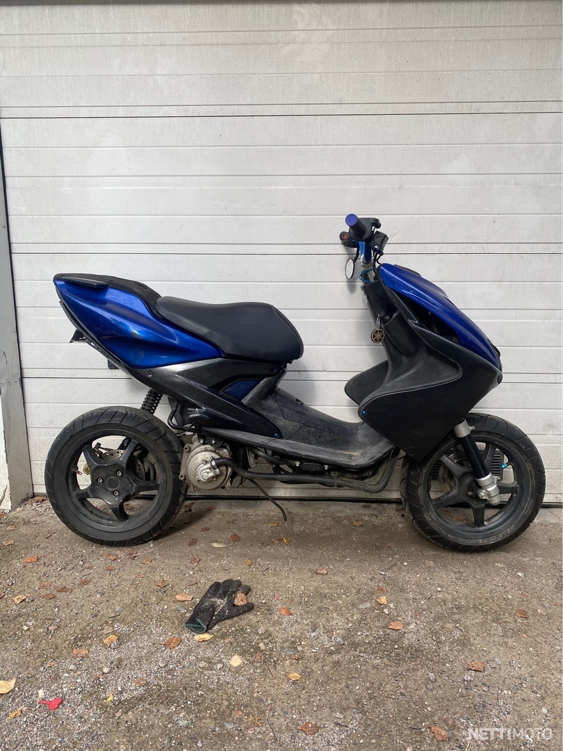 Yamaha Aerox cm³ Sauvo Scooter Nettimoto