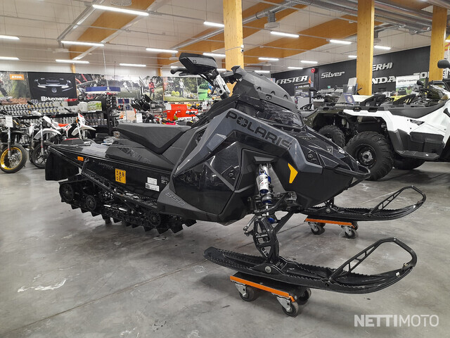 Polaris Switchback Assault Matryx Cm Raahe