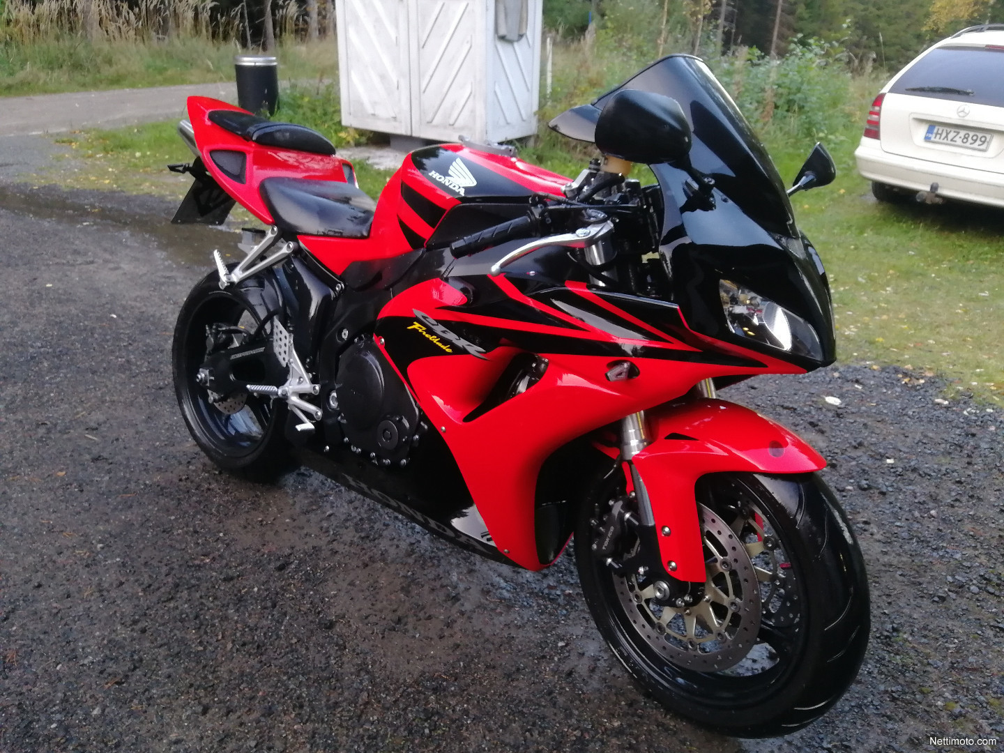 Honda Cbr Rr Fireblade Cm Pet J Vesi Motorcycle