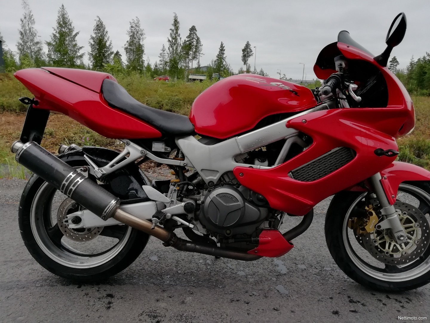 Honda VTR 1000 F Firestorm 1 000 cm³ 2002 Seinäjoki Moottoripyörä