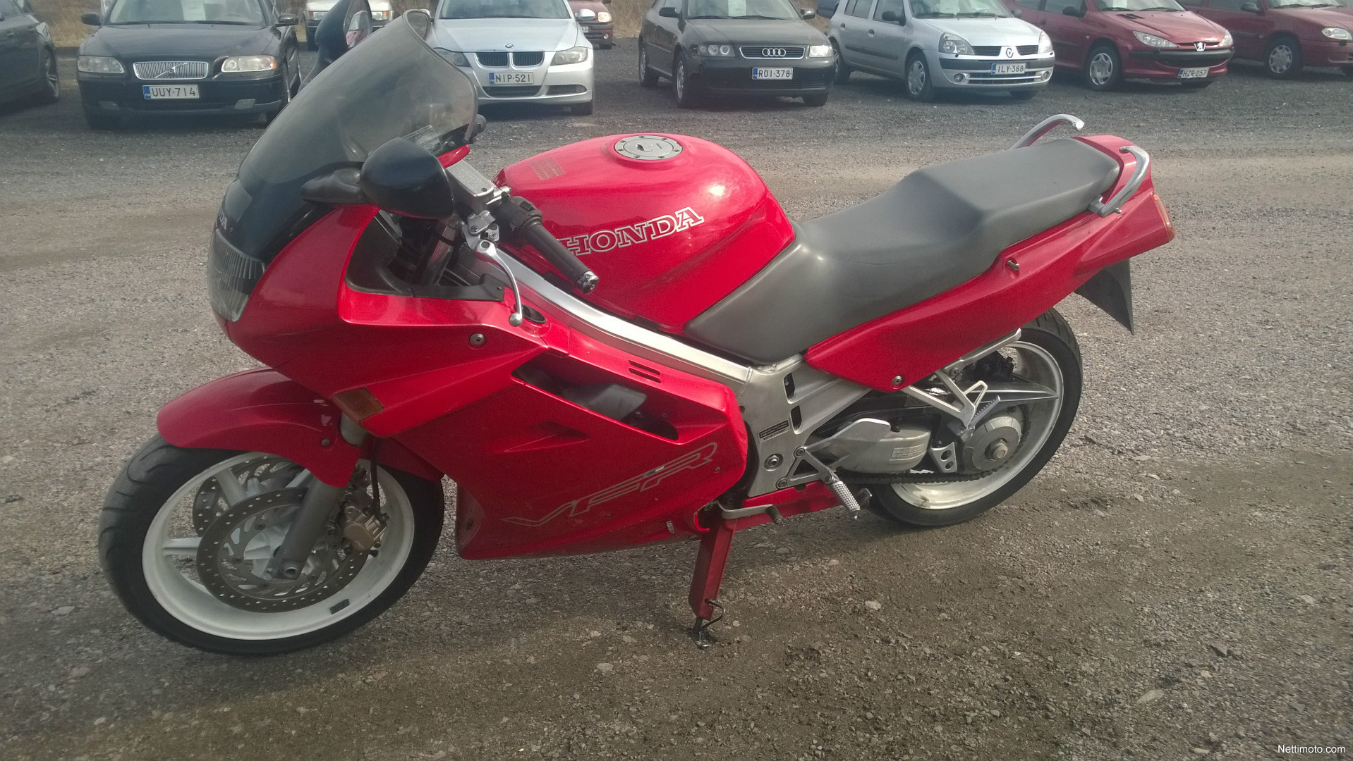 Honda VFR 750 F 750 cm³ 1992 Espoo Motorcycle Nettimoto