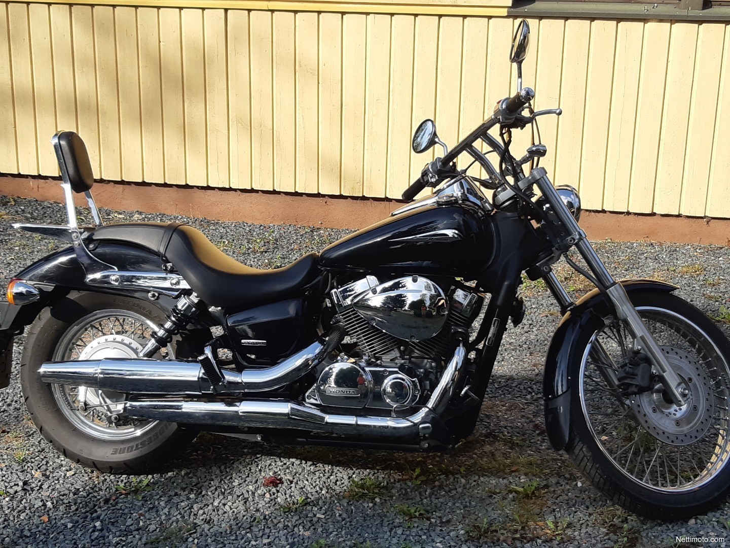 honda shadow 750c2