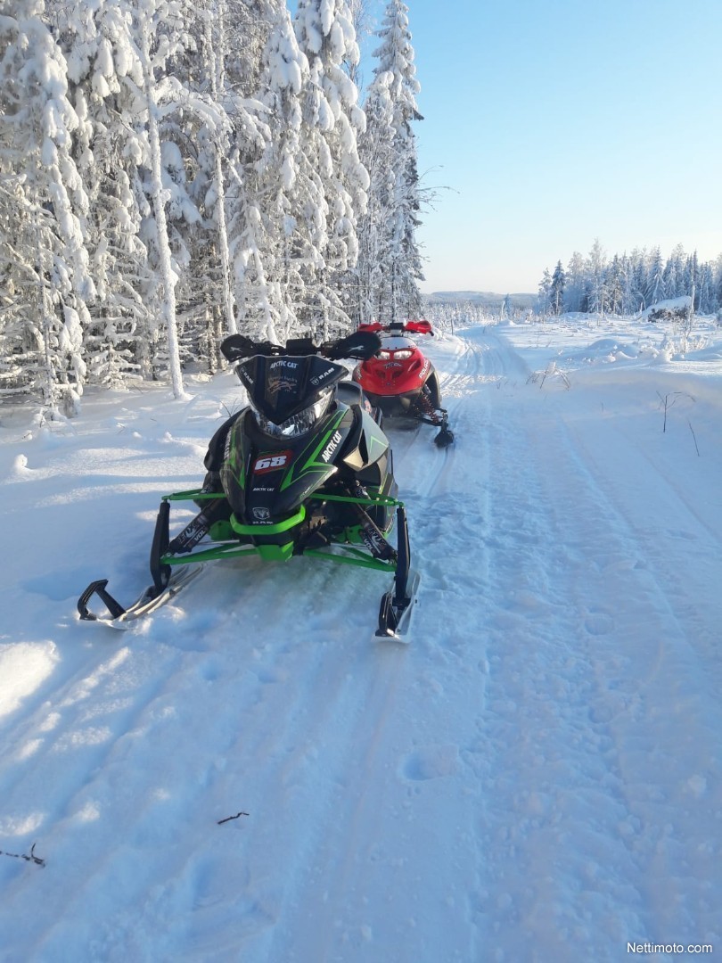Arctic Cat ZR 6000 rr Tucker Hibbert 600 cm³ 2015 Kuopio