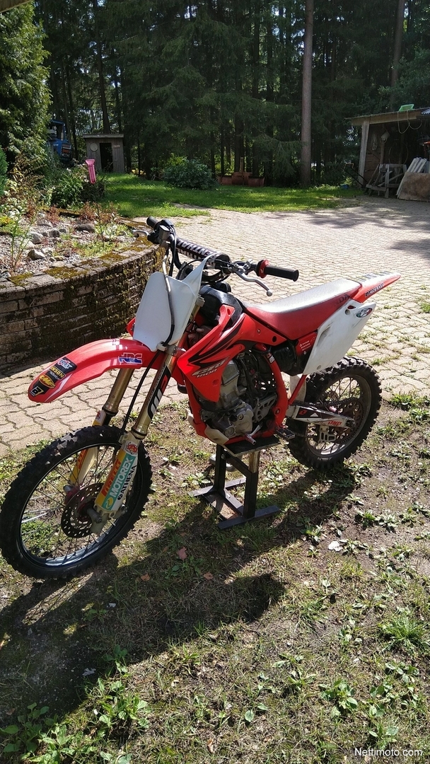 Honda cr 150