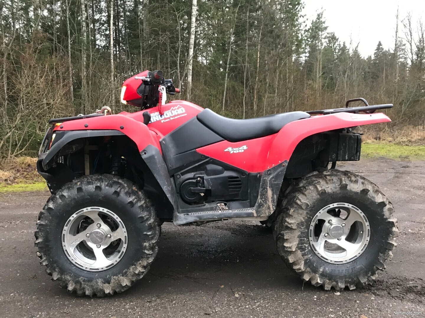 Suzuki kingquad 700