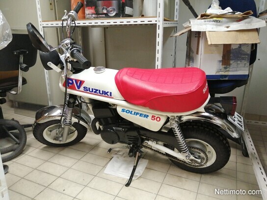 Suzuki PV