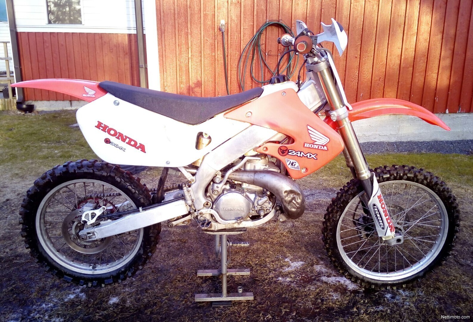 Honda 250 1998