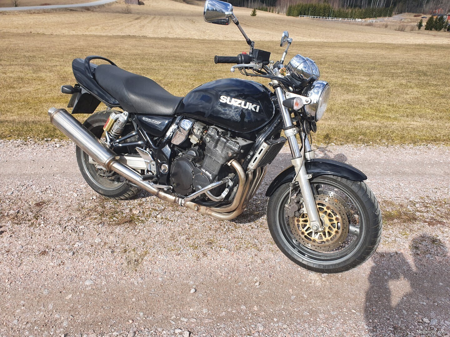 Suzuki gsx 750 inazuma