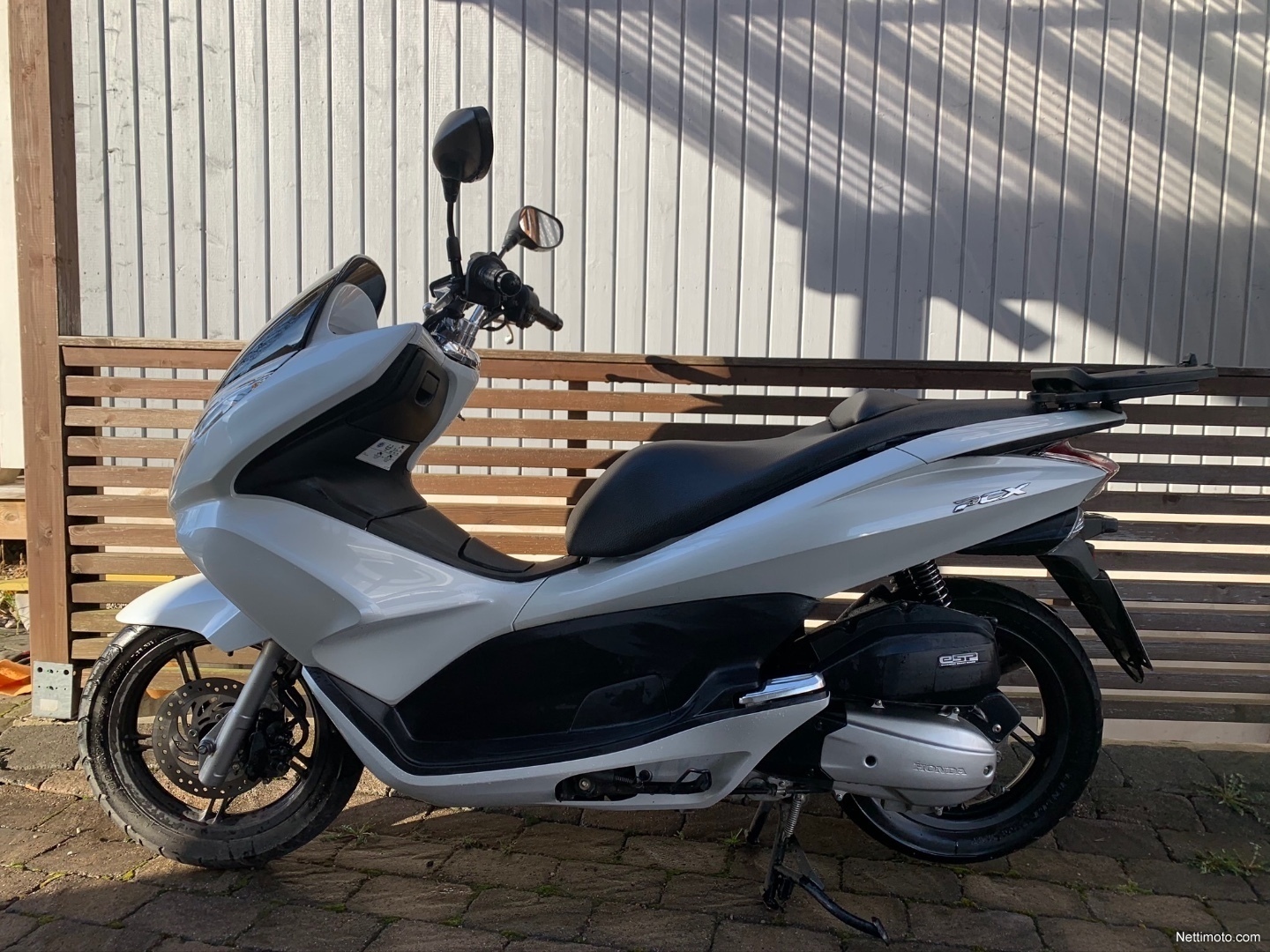 Honda pcx 125 обзор