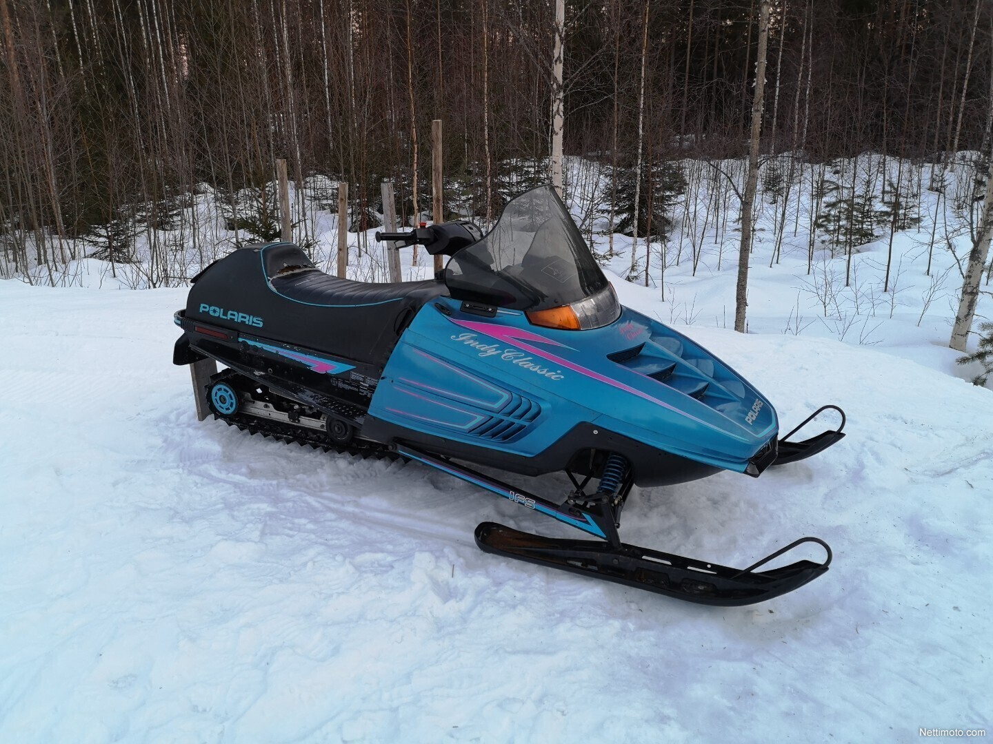 Polaris Indy 500 500 cm³ 1994 - Iisalmi - Moottorikelkka ...