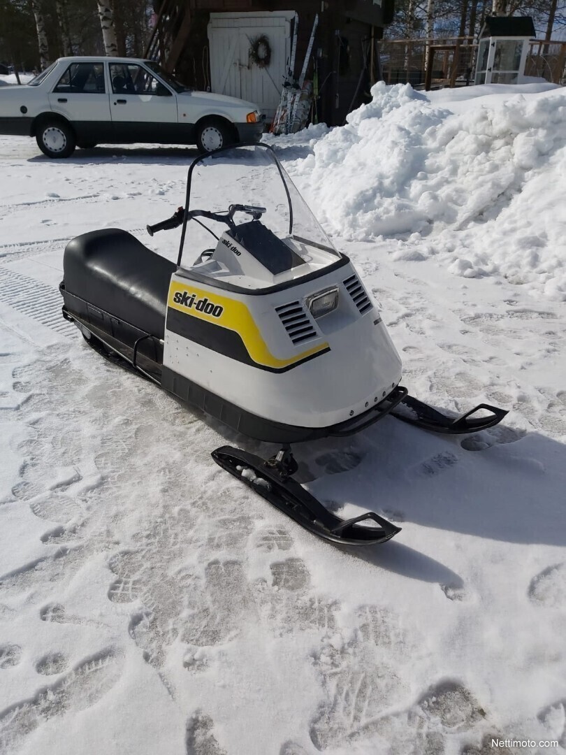 SkiDoo Elan 250 cm³ 1975 Pello Moottorikelkka Nettimoto