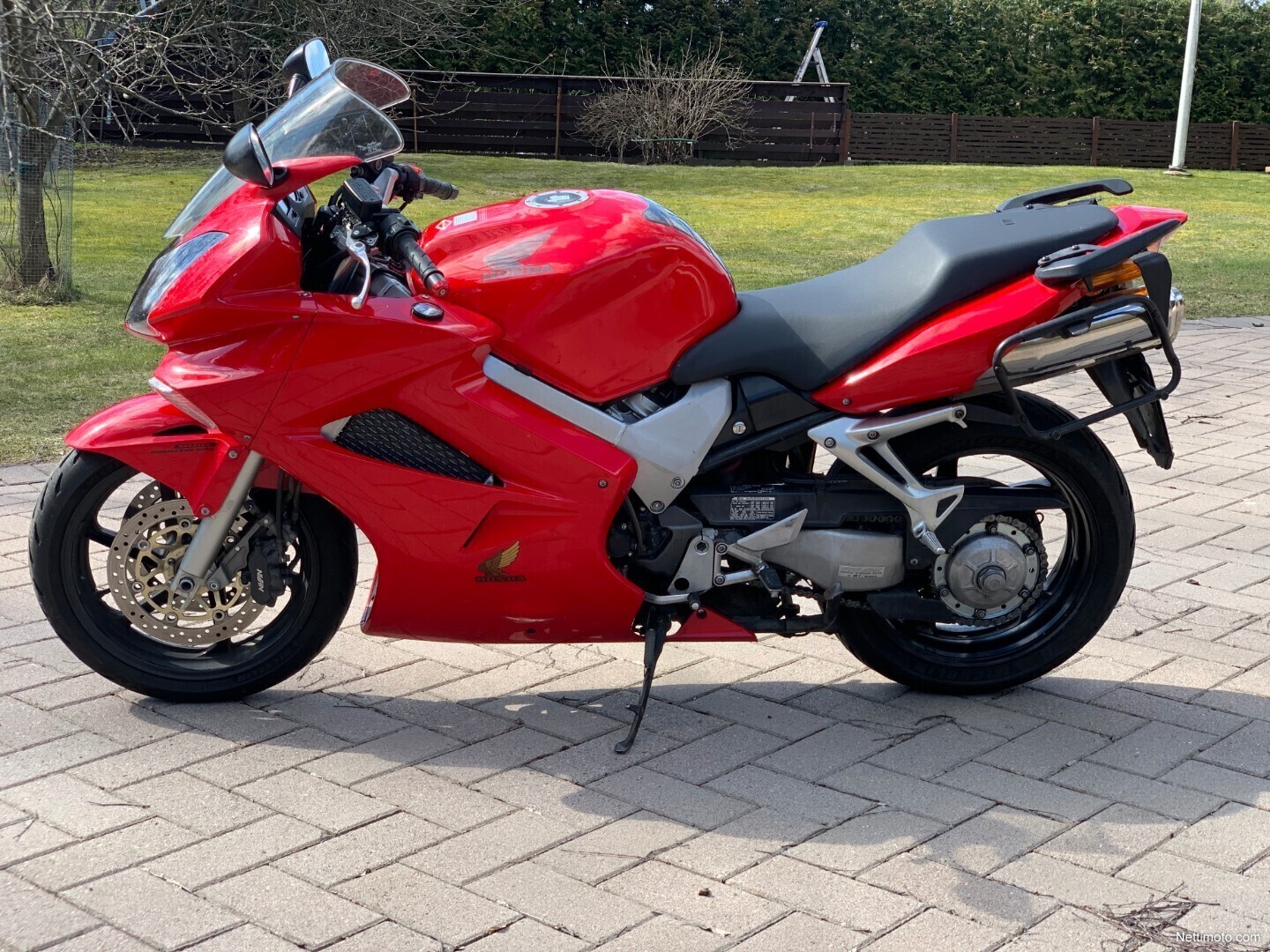 Honda vfr 800 2003