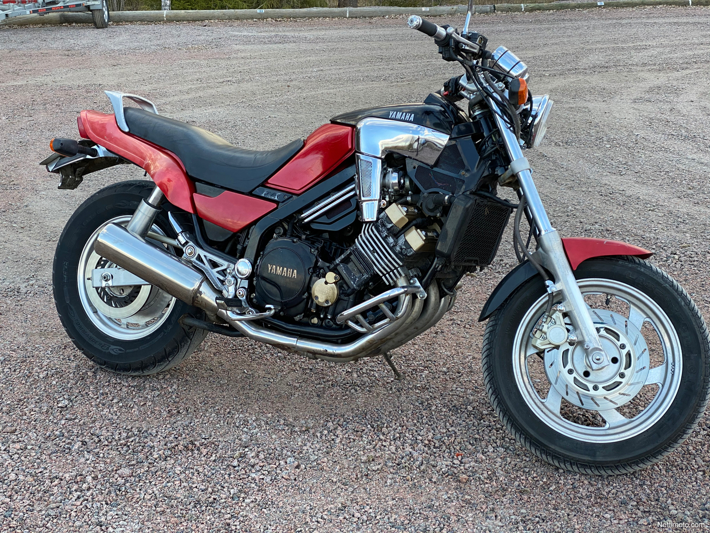 Двигатель yamaha fzx750