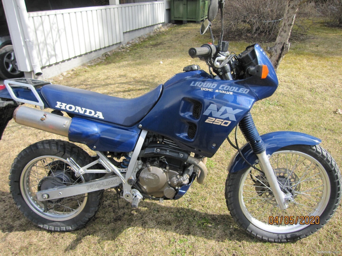 Honda nx250 dominator