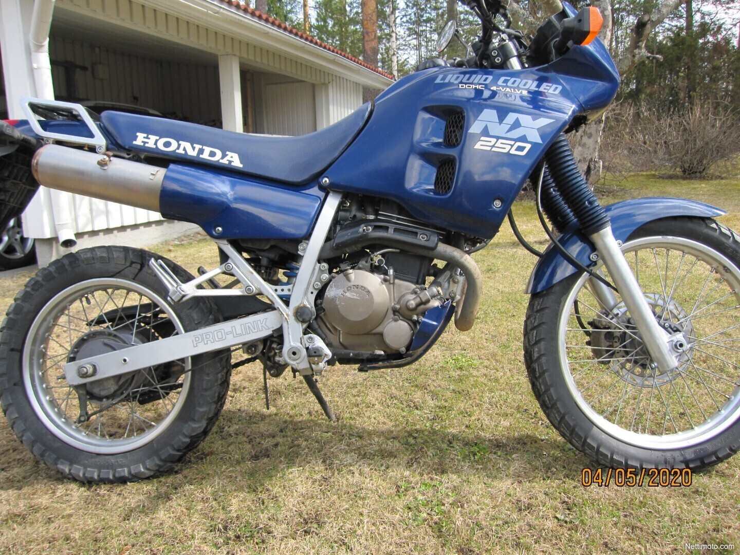 Honda nx250 dominator