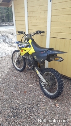 Suzuki RM