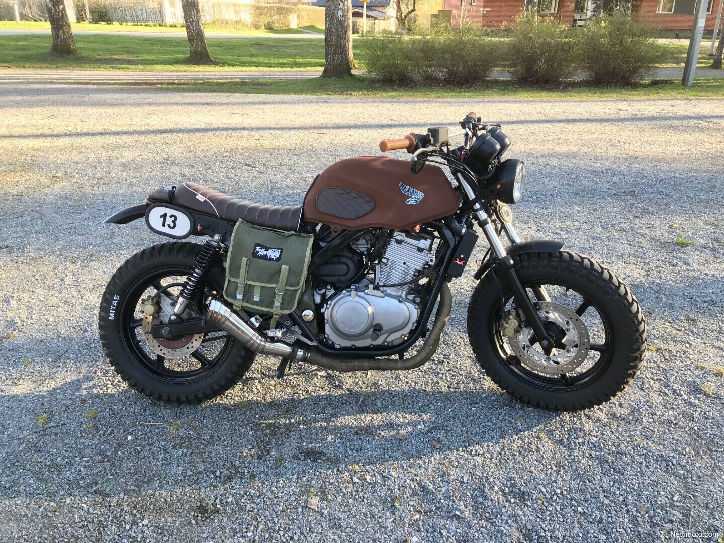 Honda cb scrambler