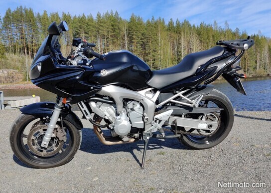 Yamaha FZ6-S