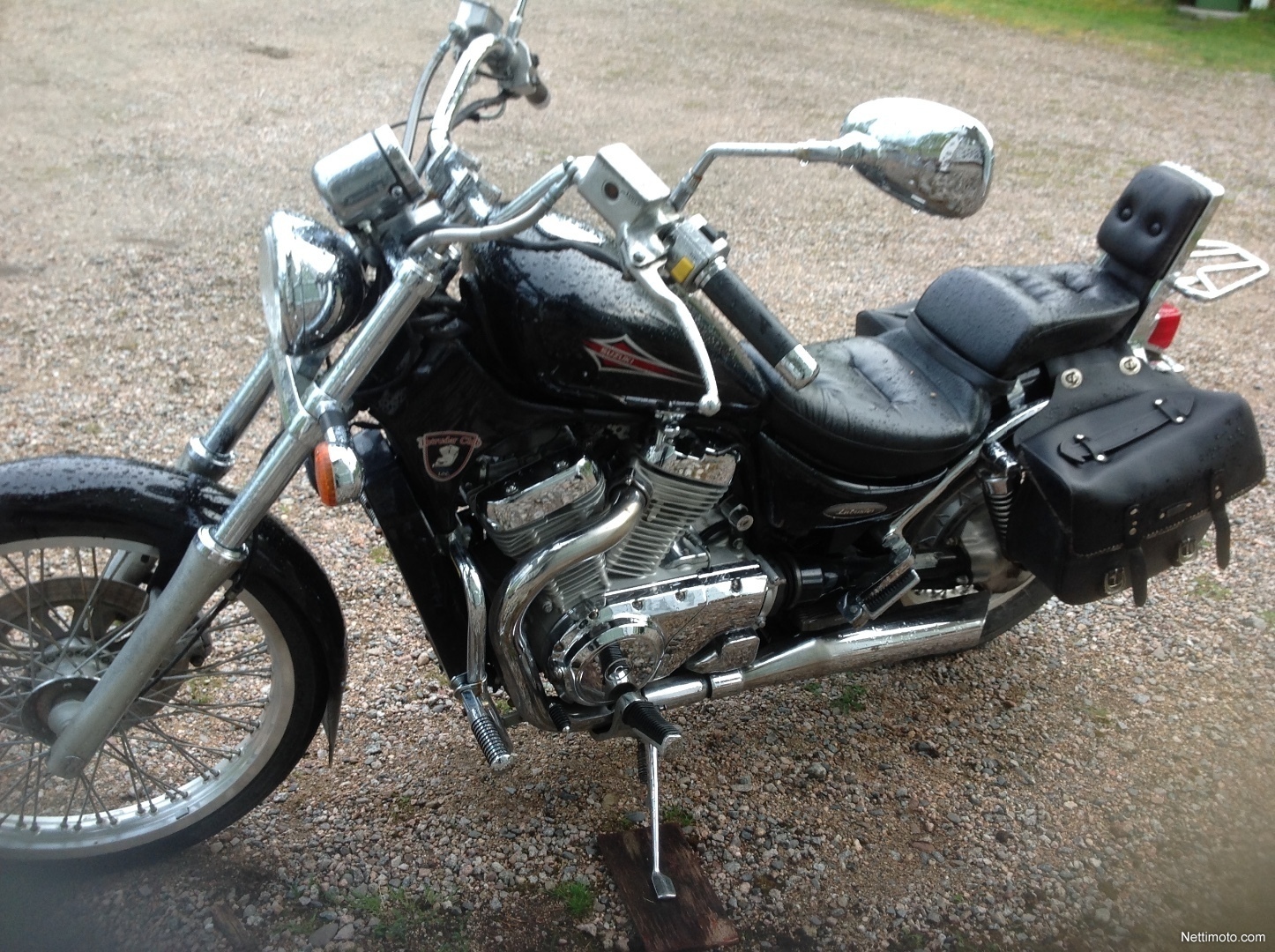 Suzuki intruder 600