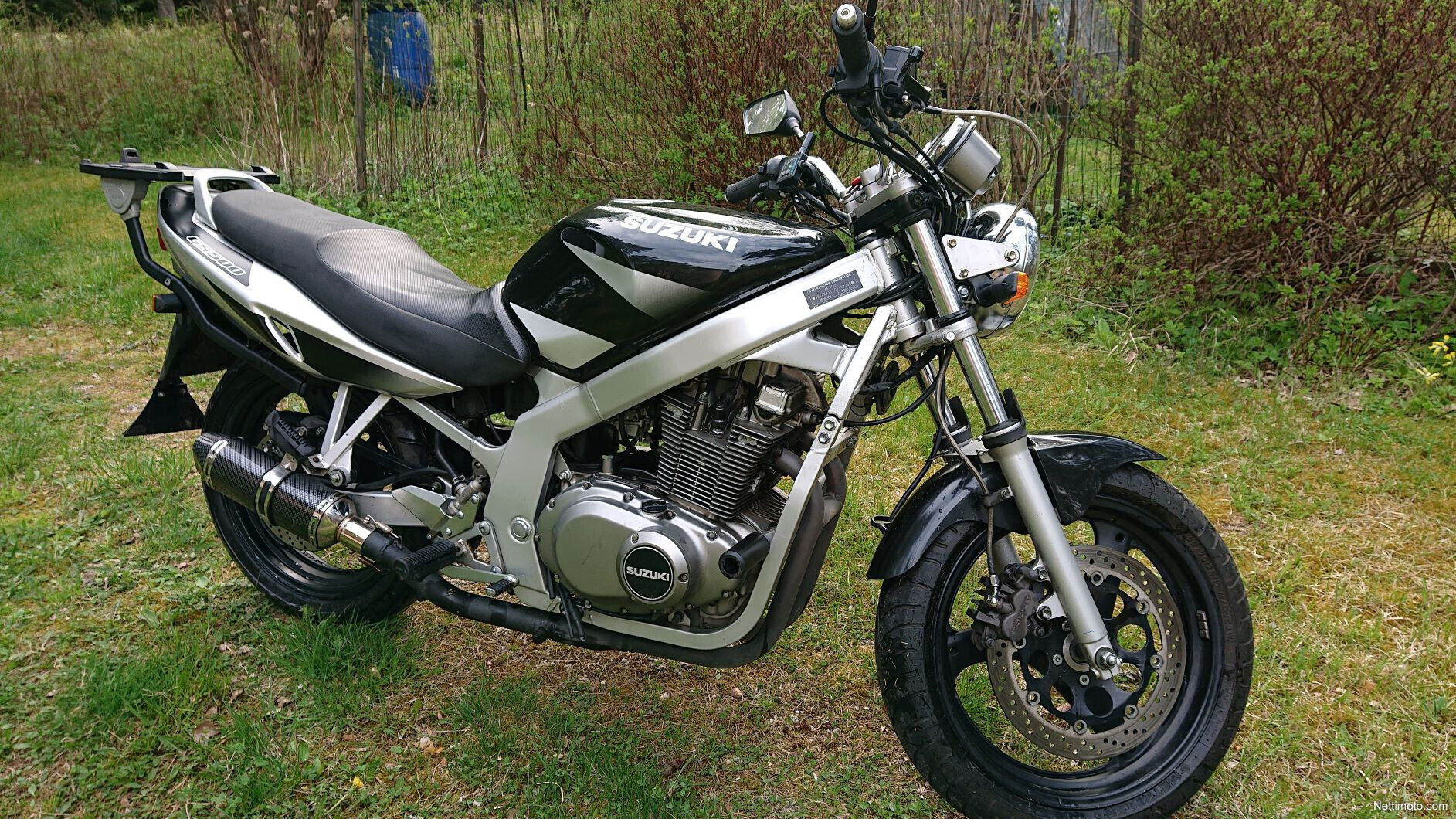 suzuki 500 gs 2004