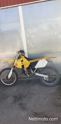 Suzuki RM