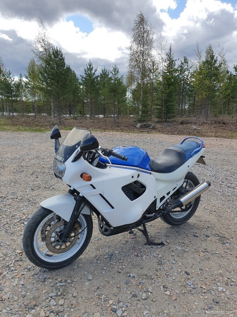 Suzuki GSX 600 F 600 cm³ 1988 Kajaani Moottoripyörä