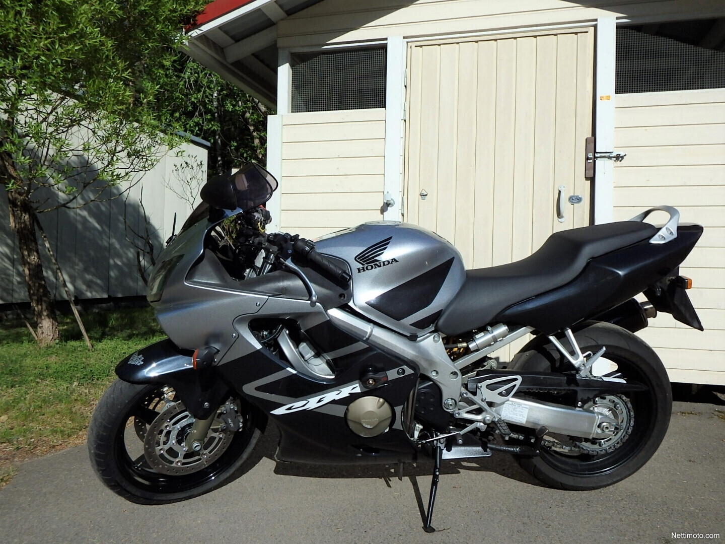 Honda cbr 600 f