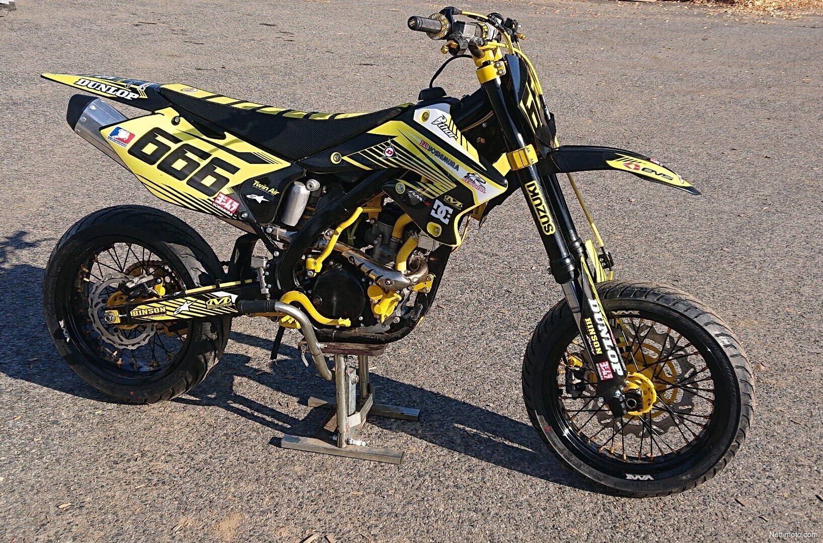 Suzuki rm z 250