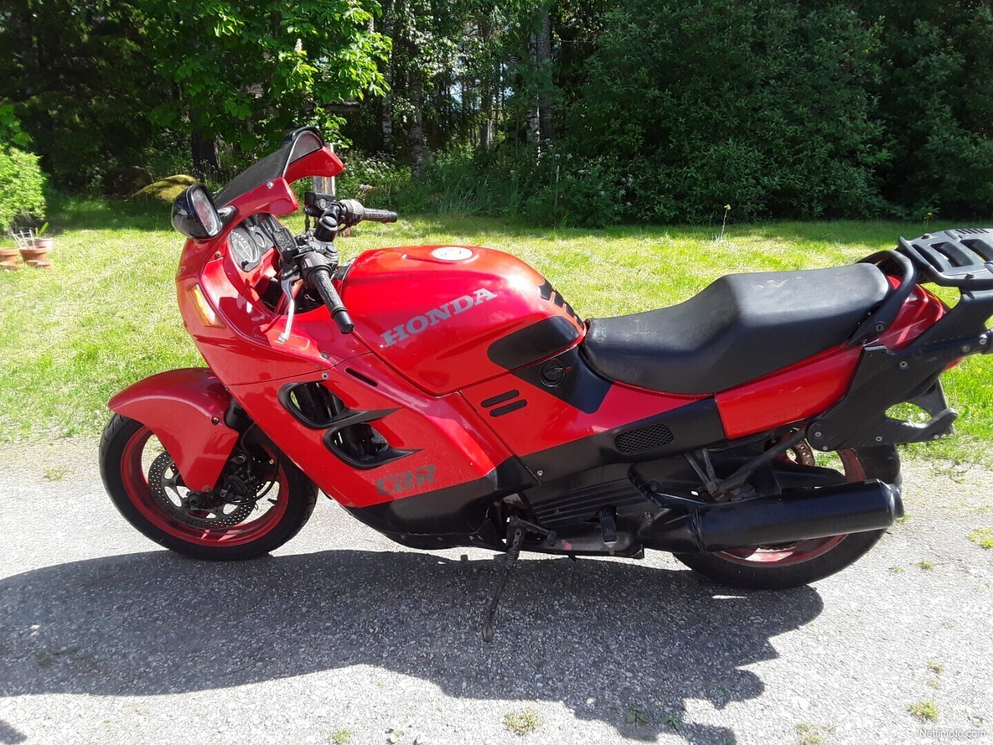 Honda cbr 1000 f