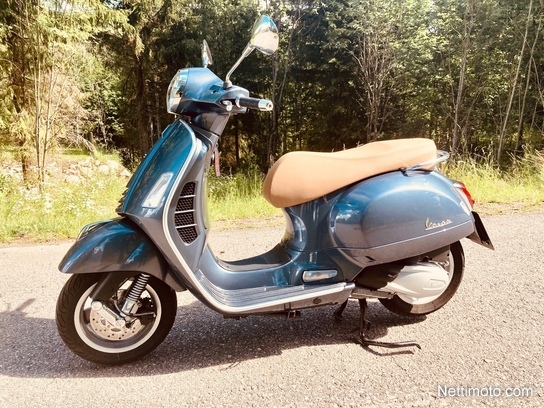 Vespa GTS