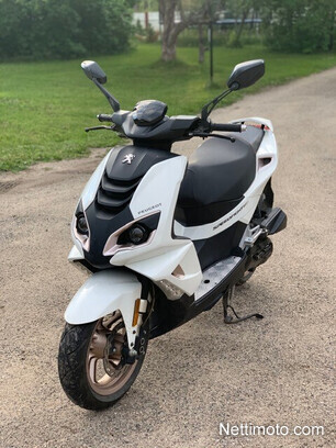 Peugeot Speedfight 4