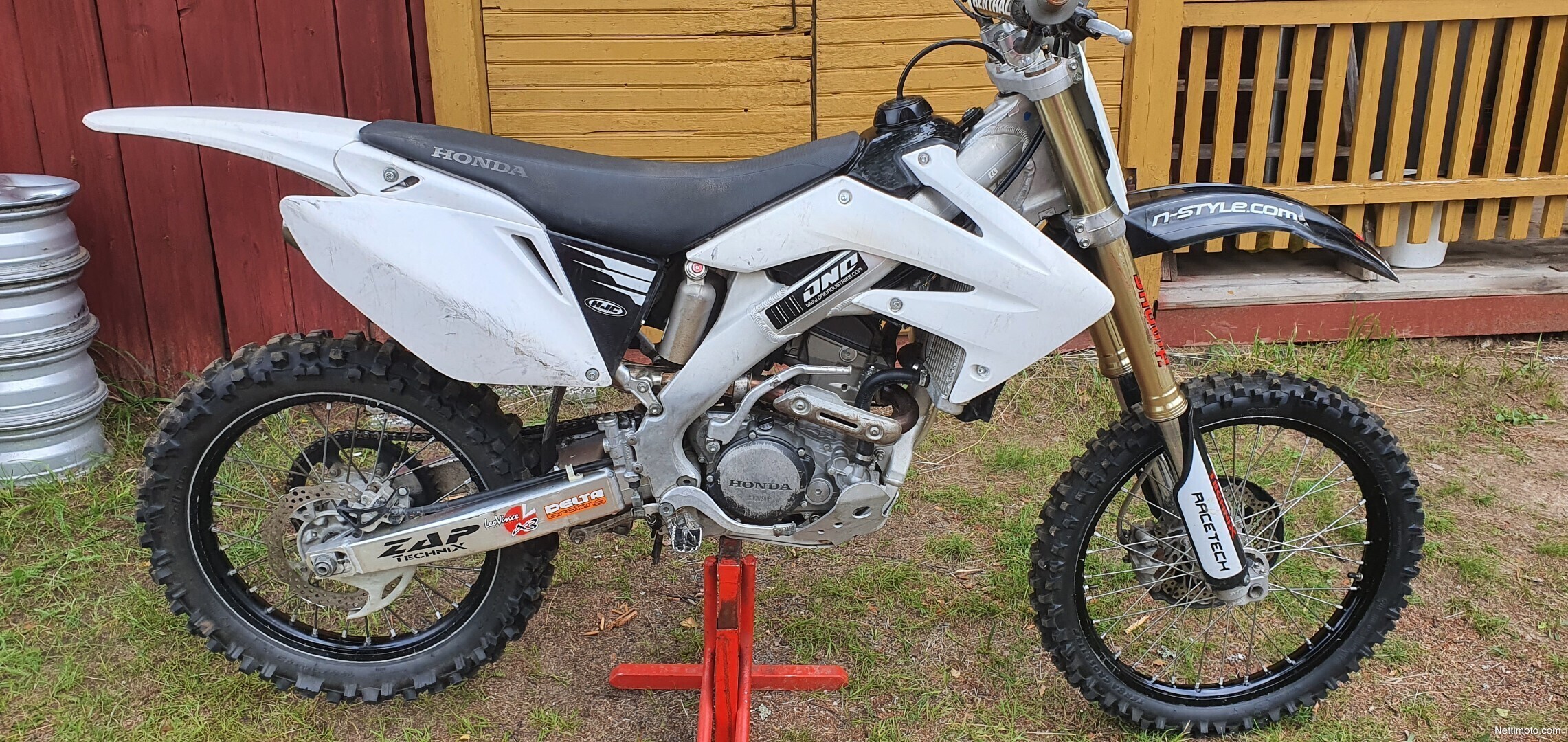 crf r 250