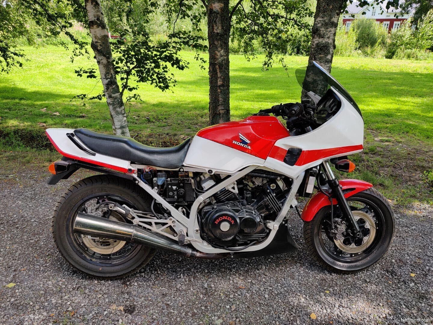 Honda VF 1000 1 000 cm³ 1984 Karijoki Moottoripyörä