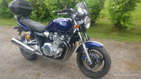 Yamaha XJR
