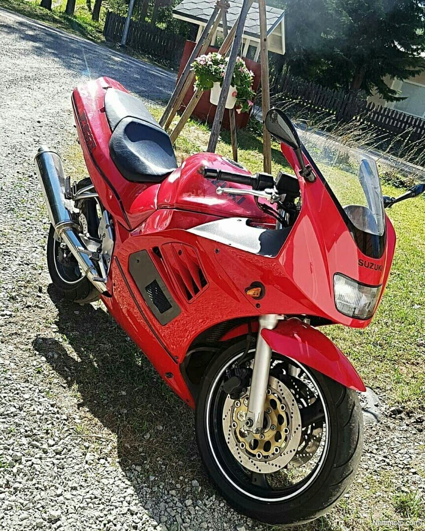 Suzuki rf 600r