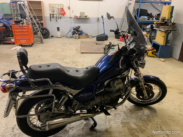 Moto Guzzi Nevada