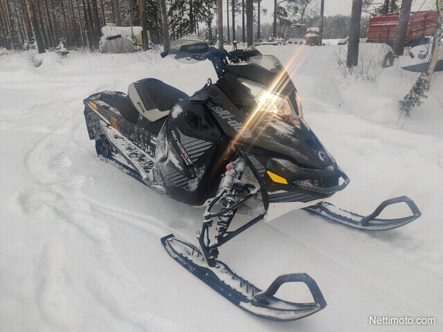Ski-Doo Renegade