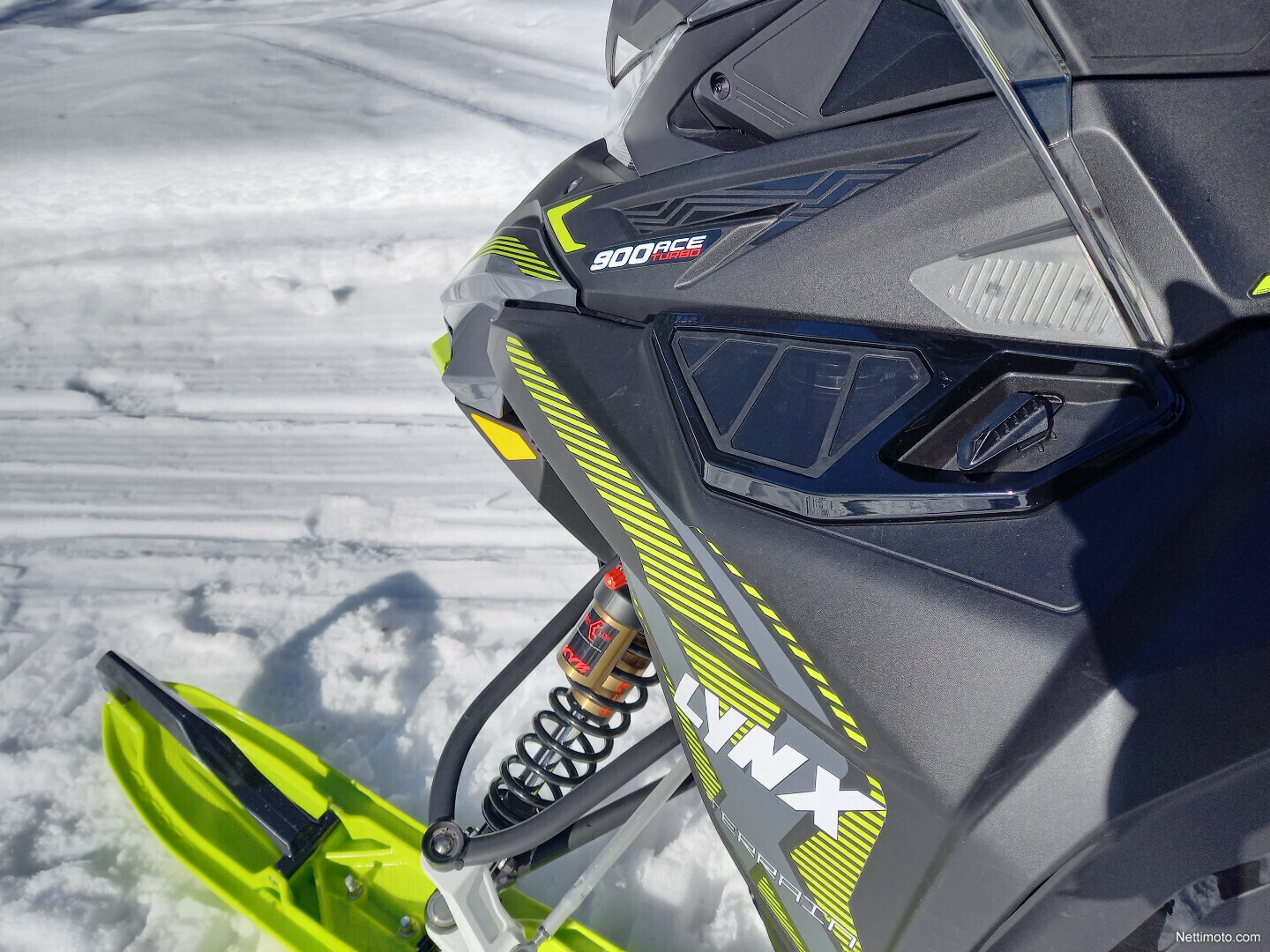 Lynx Xterrain 3700 RE 900 ACE Turbo Huippuvarusteltu 900 cm³ 2020 Ranua Moottorikelkka
