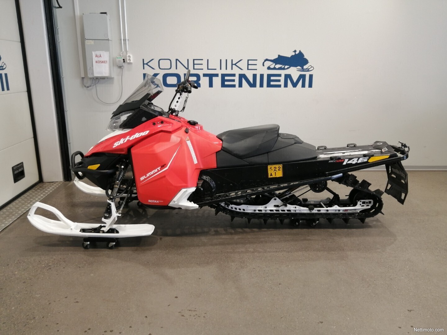 Ski-Doo Summit 600 E-TEC 146 600 cm³ 2016 - Rovaniemi - Moottorikelkka