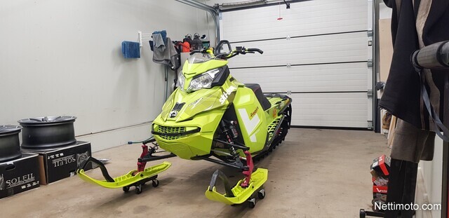 Ski-Doo Freeride