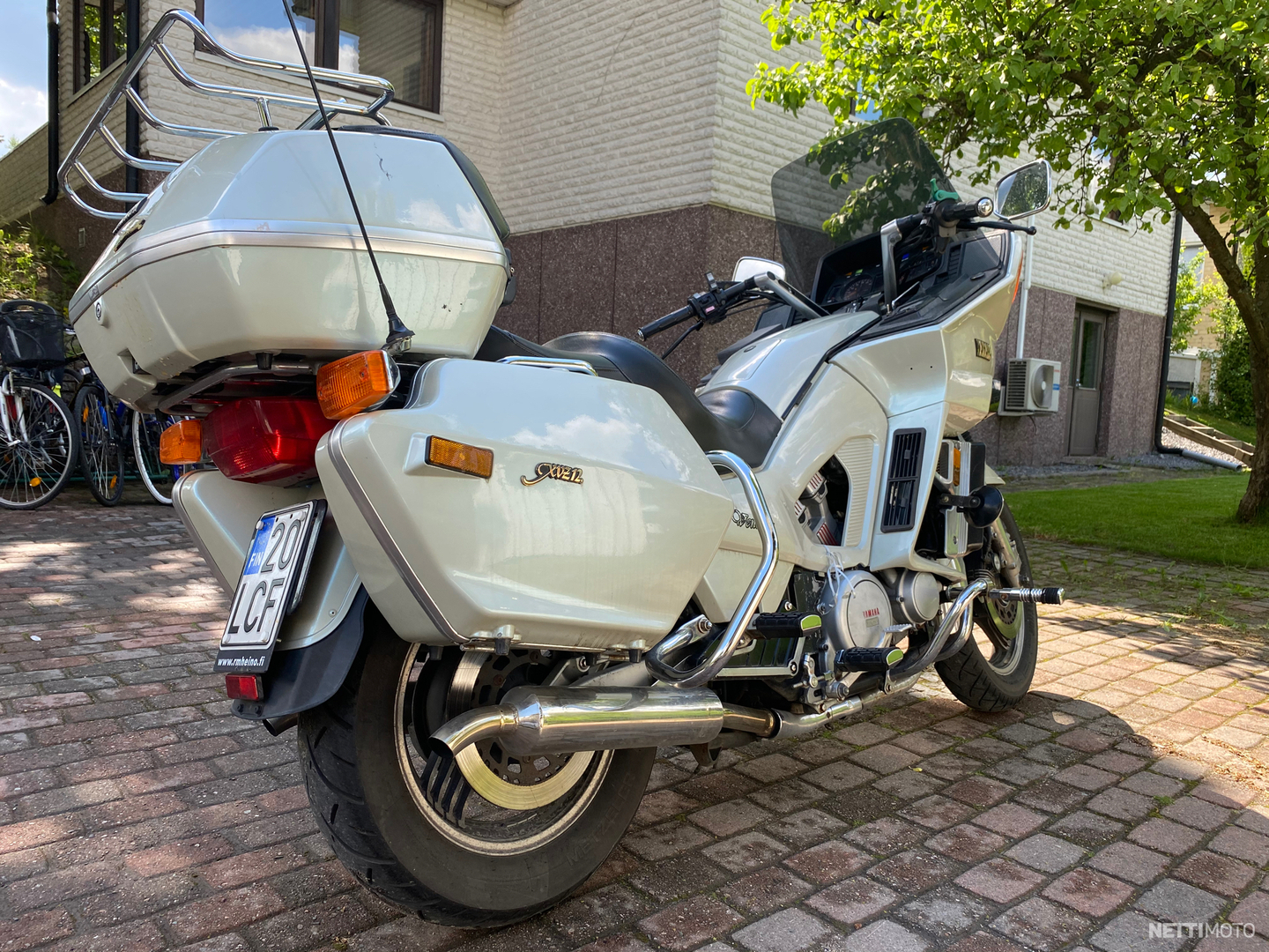 xvz 1200 venture