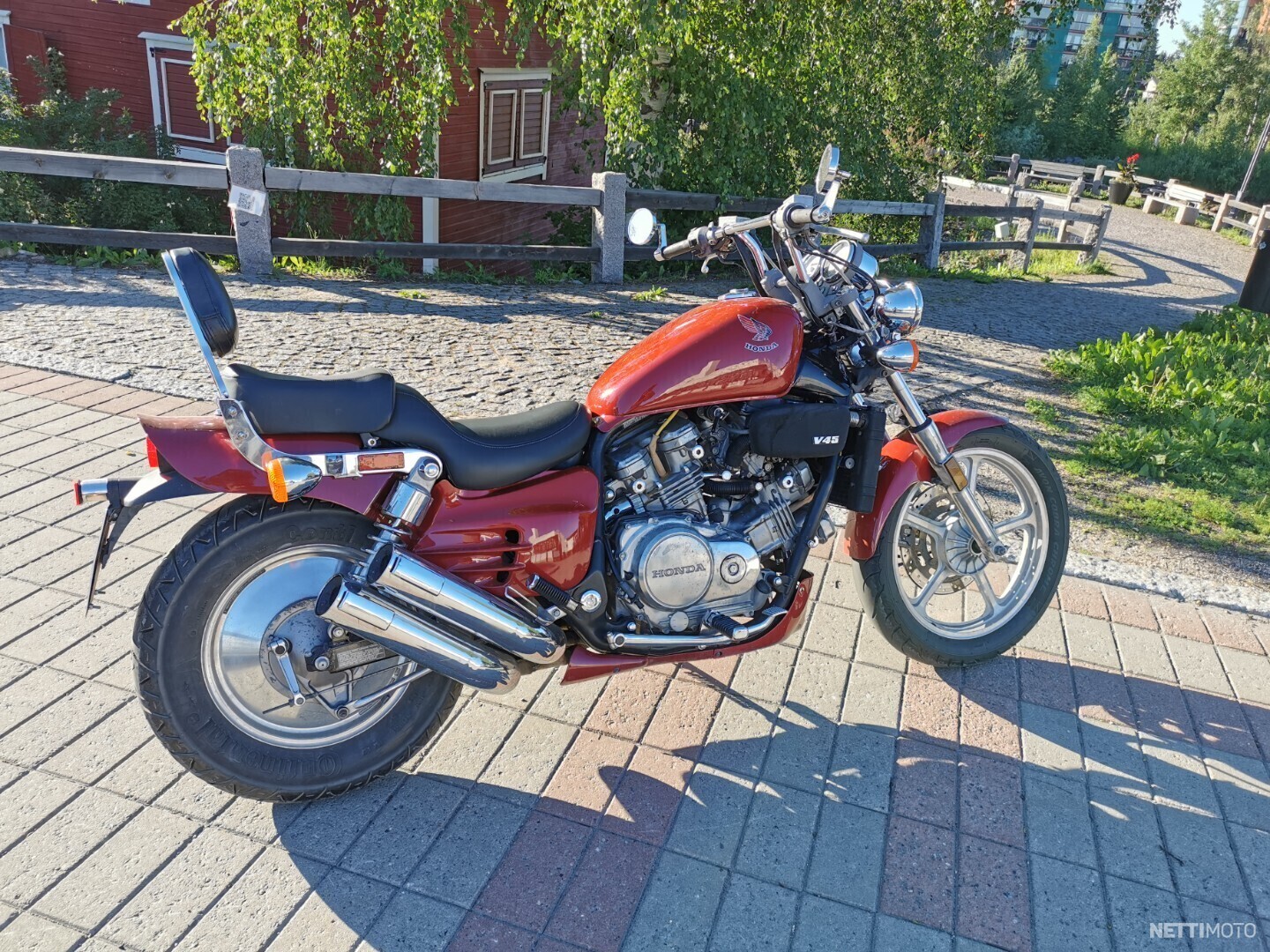 Honda super magna 750