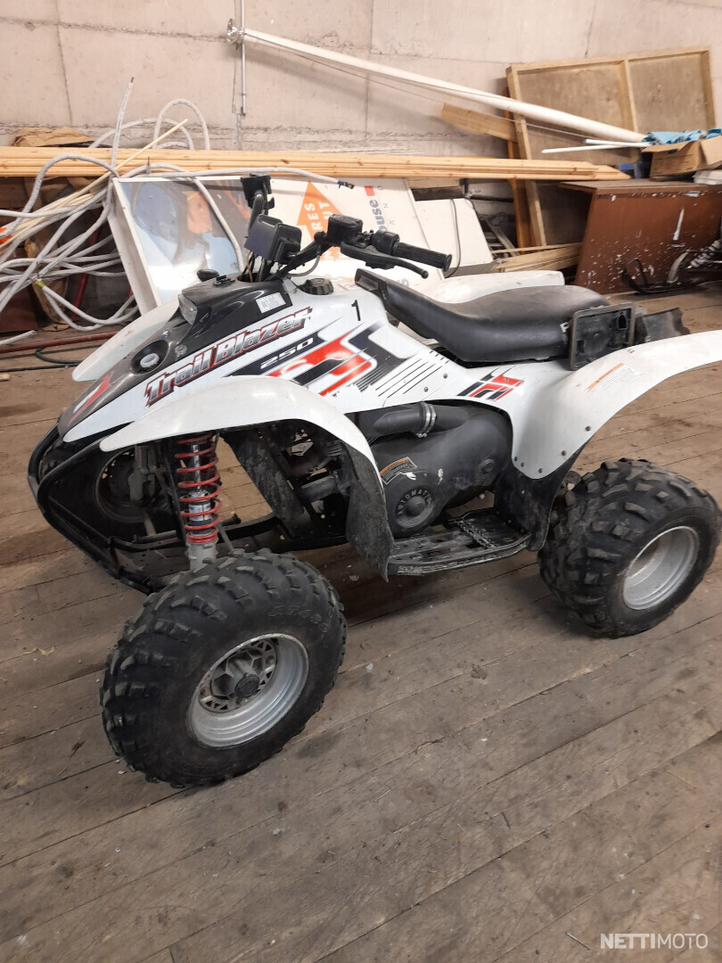 Polaris Trail Blazer 250 2 x 4 250 cm³ 2000 Kuusamo All Terrain