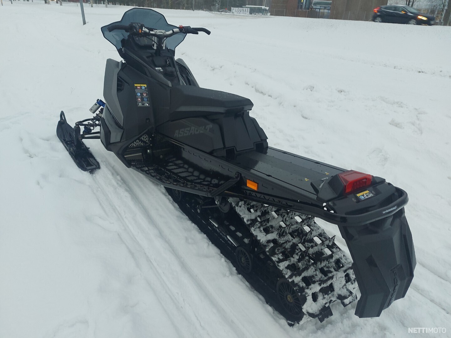 Polaris SwitchBack Matrix 850 Assault 146