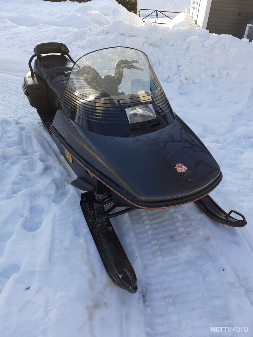 SkiDoo Safari GLX 500 500 cm³ 1989 Hamina Snow mobile Nettimoto