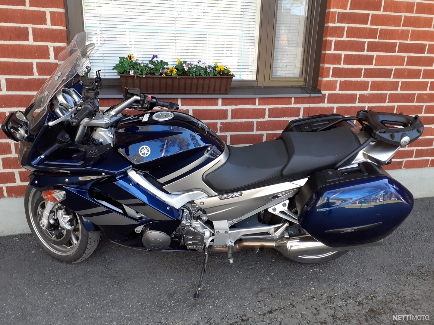 fjr 300